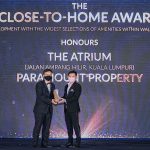 Chee-Siew-Pin-receving-an-award-at-StarProperty-Awards-2022
